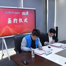 瓦力工廠戰略合作啟動，三維設計課程寒假上線，數字內容制作服務全面升級